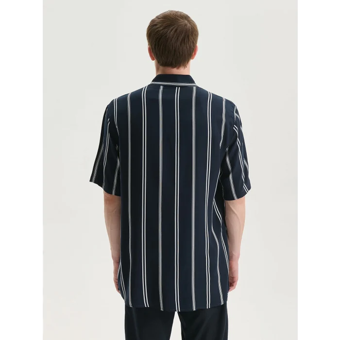 LCW Vision Lacivert Regular Fit Kısa Kollu Çizgili Erkek Gömlek