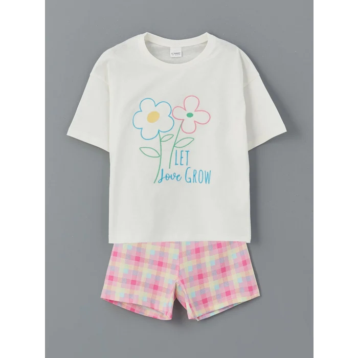 LCW Kids Beyaz Bisiklet Yaka Çiçekli Kız Çocuk Şortlu Pijama Takımı