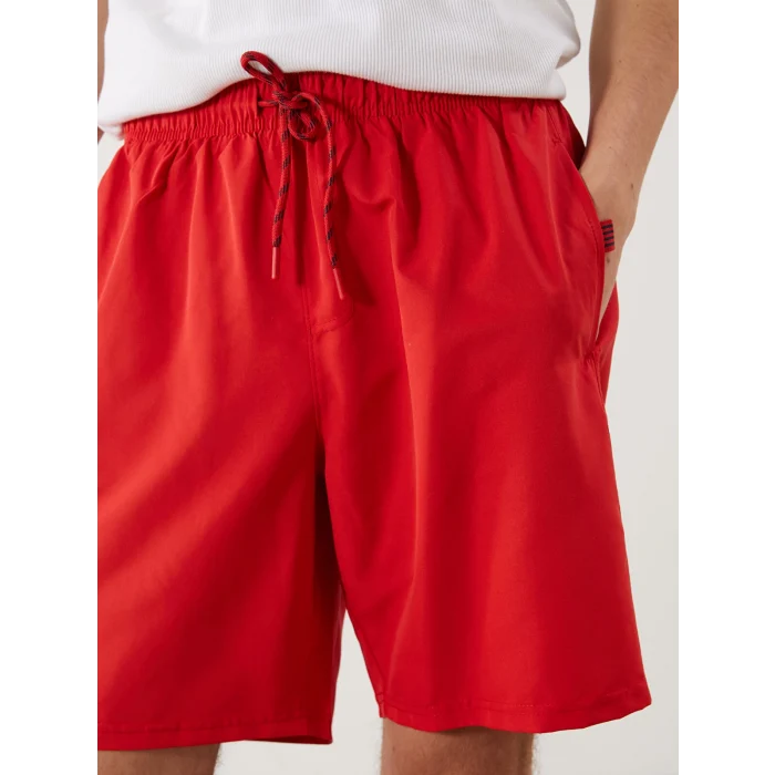 LCWAIKIKI Classic Kirmizi Diz Hizası Boy Basic Erkek Deniz Şortu