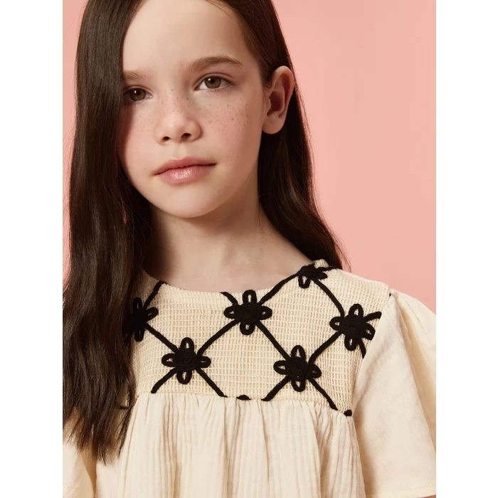 LCW Kids Ekru Nakışlı Kız Çocuk Tişört ve Şort 2li