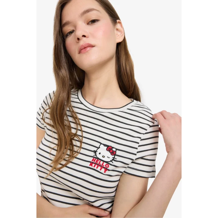 Defacto F4566 Beyaz Coool Hello Kitty Çizgili Bisiklet Yaka Kısa Kollu Tişört