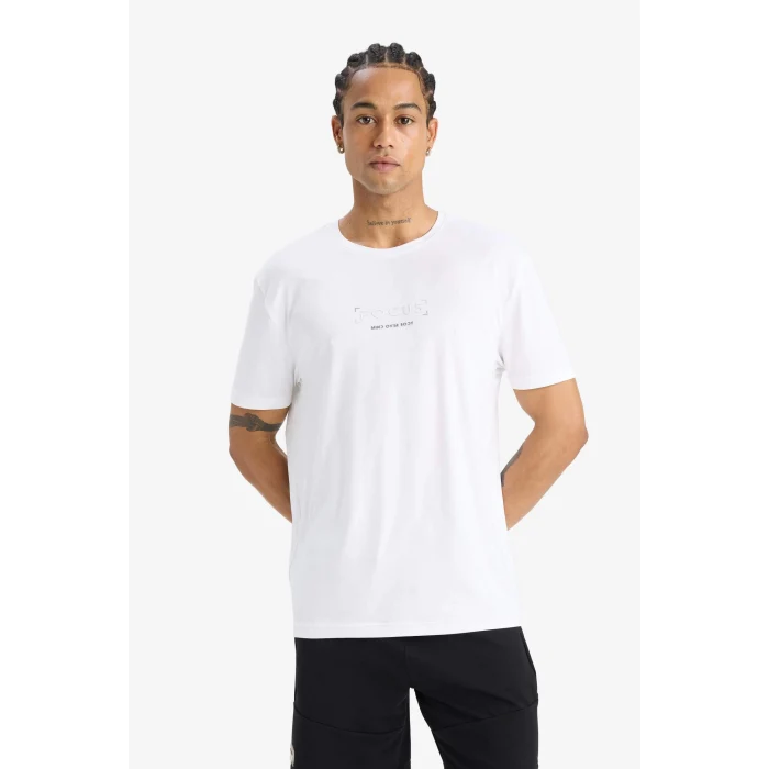 Defacto C9268 Beyaz DeFactoFit Standart Fit Bisiklet Yaka Baskılı Esnek Kumaş Sporcu Kısa Kollu Tişört