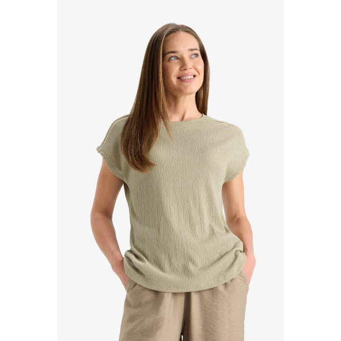 Defacto F2768 Yeşil Bisiklet Yaka Bürümcük Kısa Kollu Tişört