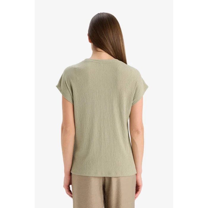 Defacto F2768 Yeşil Bisiklet Yaka Bürümcük Kısa Kollu Tişört