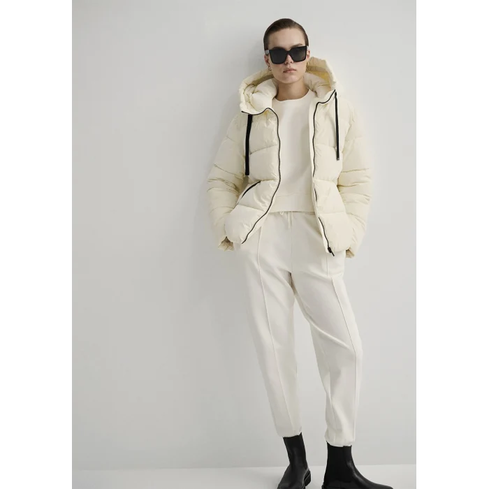 Mavi 1110043-83043 Kapüşonlu Ekru Şişme Mont