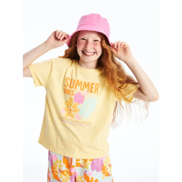 LCW Kids Sari Bisiklet Yaka Baskılı Kısa Kollu Kız Çocuk Tişört ve Şort