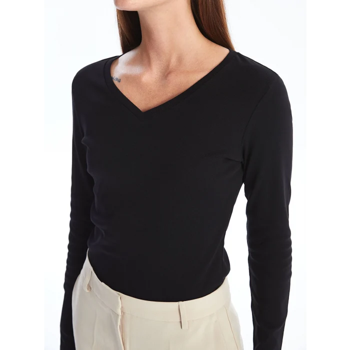 LCWAIKIKI Basic Siyah V Yaka Düz Uzun Kollu Kadın Tişört