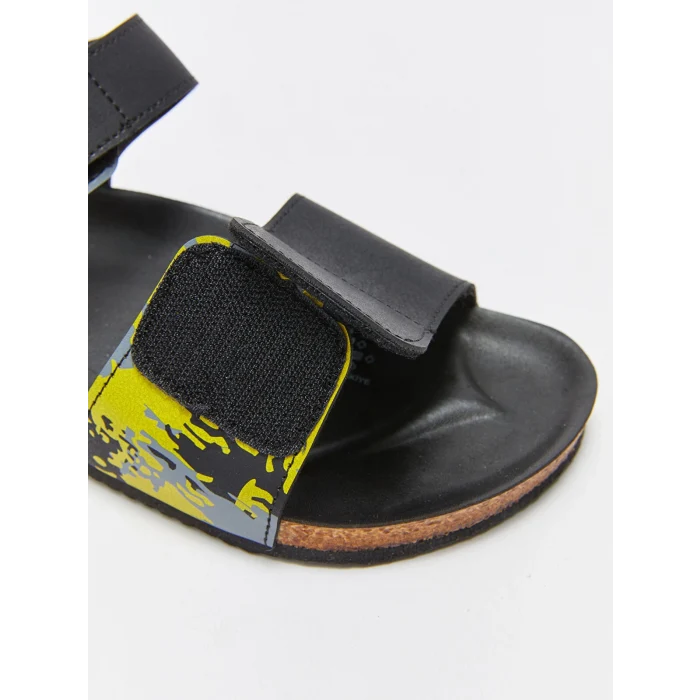 LCW STEPS Siyah Kamuflaj Baskılı Cırt Cırtlı Erkek Çocuk Sandalet