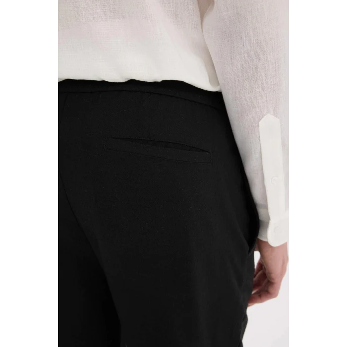 Defacto E4790 Siyah Relax Fit Rahat Kesim Kısa Paça Keten Görünümlü Yazlık Kumaş Pantolon