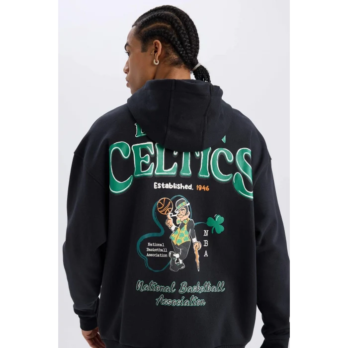 Defacto D6690 Siyah DeFactoFit NBA Boston Celtics Oversize Geniş Kalıp Kapüşonlu Sırt Baskılı Kalın Sweatshirt