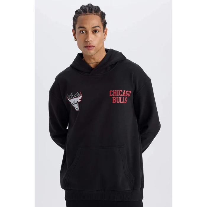 Defacto D6574 Siyah DeFactoFit NBA Chicago Bulls Boxy Fit Kapüşonlu Sırt Baskıllı Kalın Sweatshirt