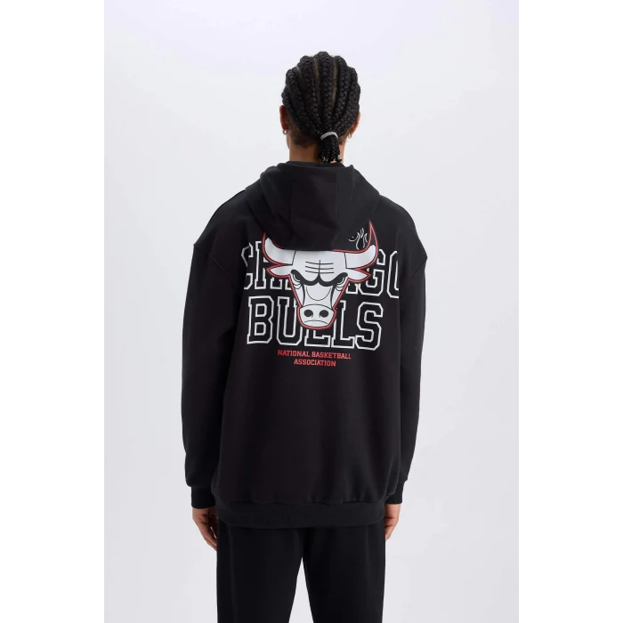 Defacto D6574 Siyah DeFactoFit NBA Chicago Bulls Boxy Fit Kapüşonlu Sırt Baskıllı Kalın Sweatshirt