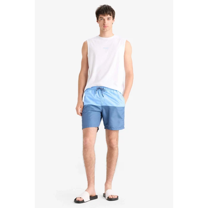 Defacto Z8108 Mavi Regular Fit Renk Bloklu File Astarlı Diz Üstü Deniz Şortu
