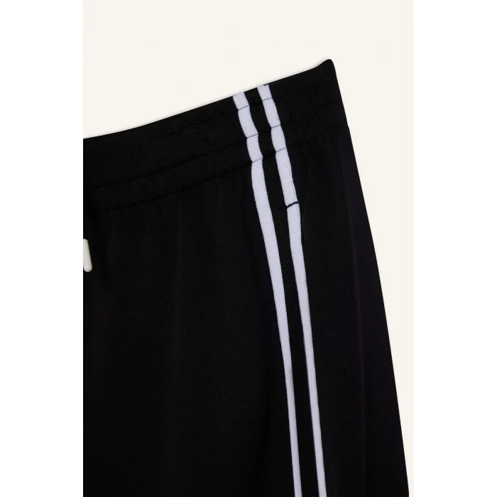 Defacto C1840 Siyah DeFactoFit Hızlı Kuruyan Standart Fit Sporcu Kısa Paça Ağır Kumaş Şort