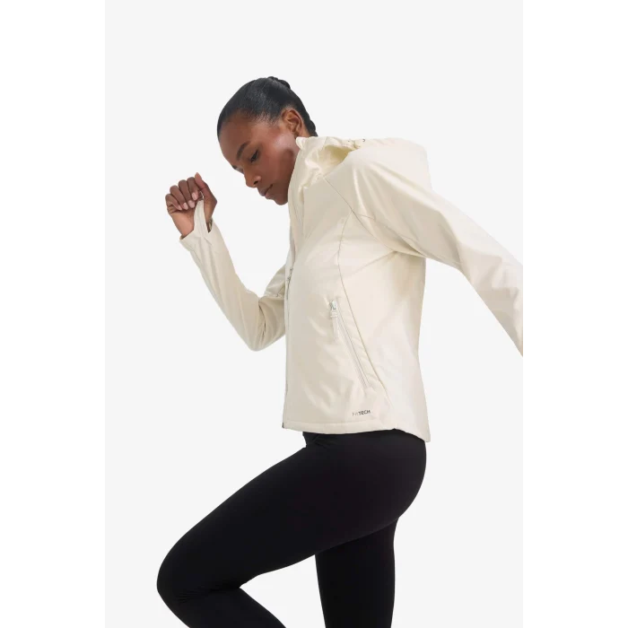 Defacto D6088 Bej DeFactoFit Su İtici Regular Fit Kapüşonlu Fermuarlı Softshell Mont