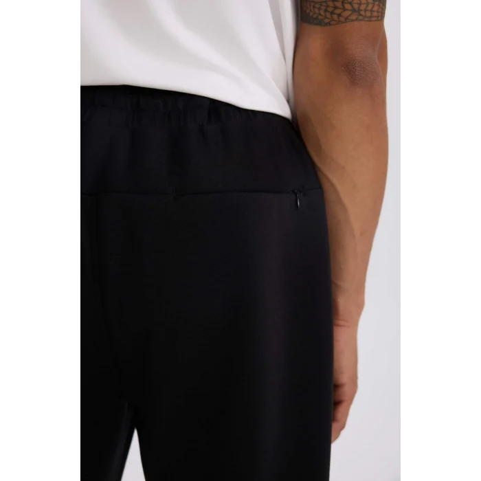 Defacto Z9112 Siyah DeFactoFit Slim Fit Sporcu İnce Jogger Eşofman Altı Dar Kesim Skuba Dalgıç Kumaş Standart Paça Beli Bağcıklı Lastikli Paça