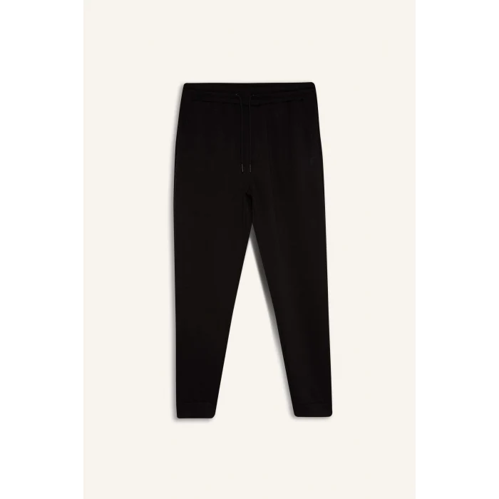 Defacto Z9112 Siyah DeFactoFit Slim Fit Sporcu İnce Jogger Eşofman Altı Dar Kesim Skuba Dalgıç Kumaş Standart Paça Beli Bağcıklı Lastikli Paça