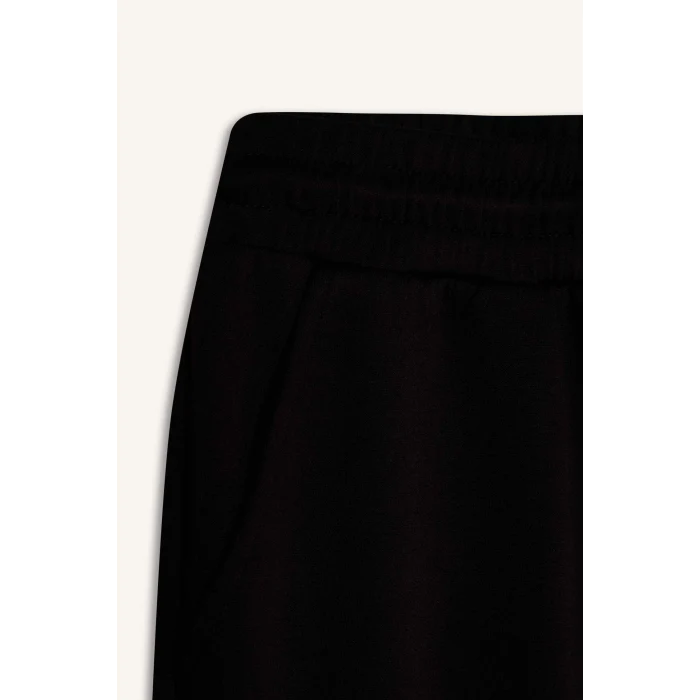 Defacto Z9112 Siyah DeFactoFit Slim Fit Sporcu İnce Jogger Eşofman Altı Dar Kesim Skuba Dalgıç Kumaş Standart Paça Beli Bağcıklı Lastikli Paça