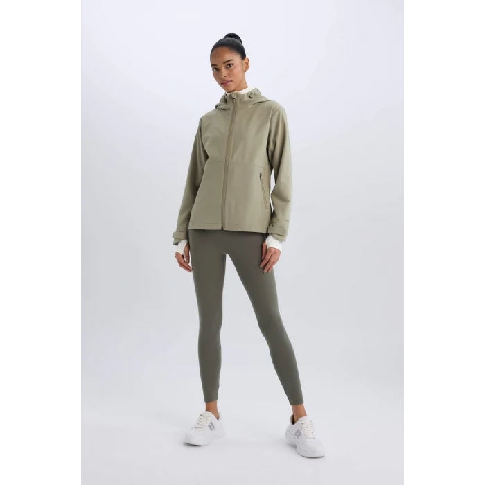 Defacto D6084 Haki DeFactoFit Su İtici Kapüşonlu Fermuarlı Esnek Dokulu Mevsimlik Baharlık Mont