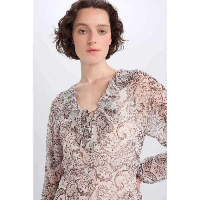 Defacto E7169 Bej Fırfırlı Yaka Etnik Desenli Şifon Uzun Kollu Midi Elbise