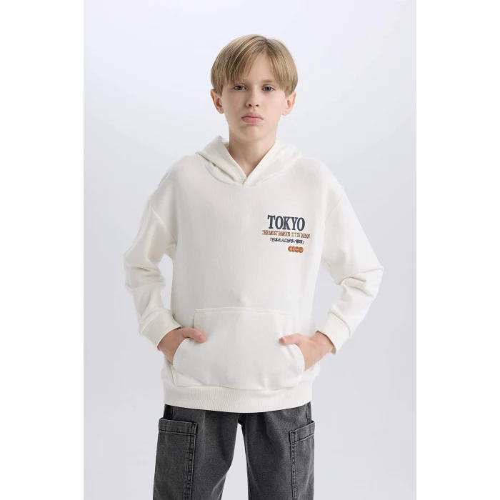 Defacto D8495 Beyaz Erkek Çocuk Oversize Geniş Kalıp Kapüşonlu Sırt Baskılı Sweatshirt
