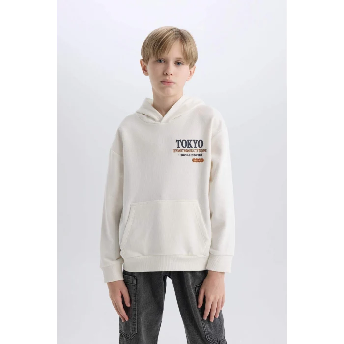 Defacto D8495 Beyaz Erkek Çocuk Oversize Geniş Kalıp Kapüşonlu Sırt Baskılı Sweatshirt