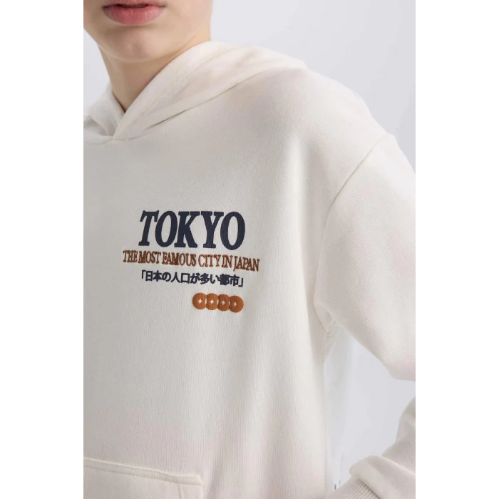 Defacto D8495 Beyaz Erkek Çocuk Oversize Geniş Kalıp Kapüşonlu Sırt Baskılı Sweatshirt