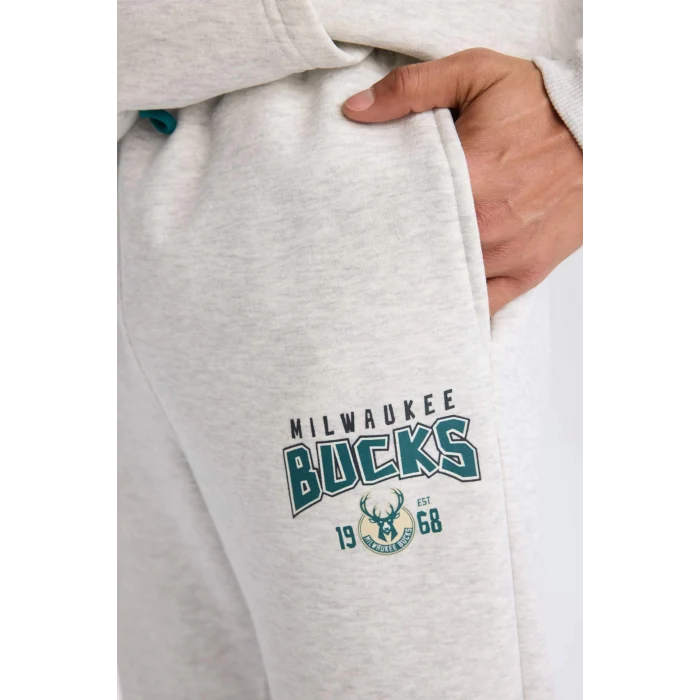 Defacto D6701 Gri DeFactoFit NBA Milwaukee Bucks Kalın Jogger Eşofman Altı Standart Fit Beli Bağcıklı Cepli