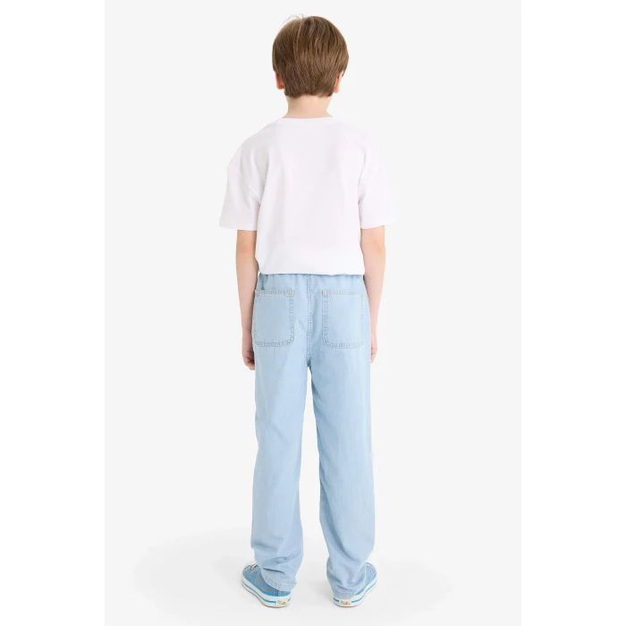 Defacto F6899 Mavi Erkek Çocuk Esnek Belli Düz Paça Jean Pantolon