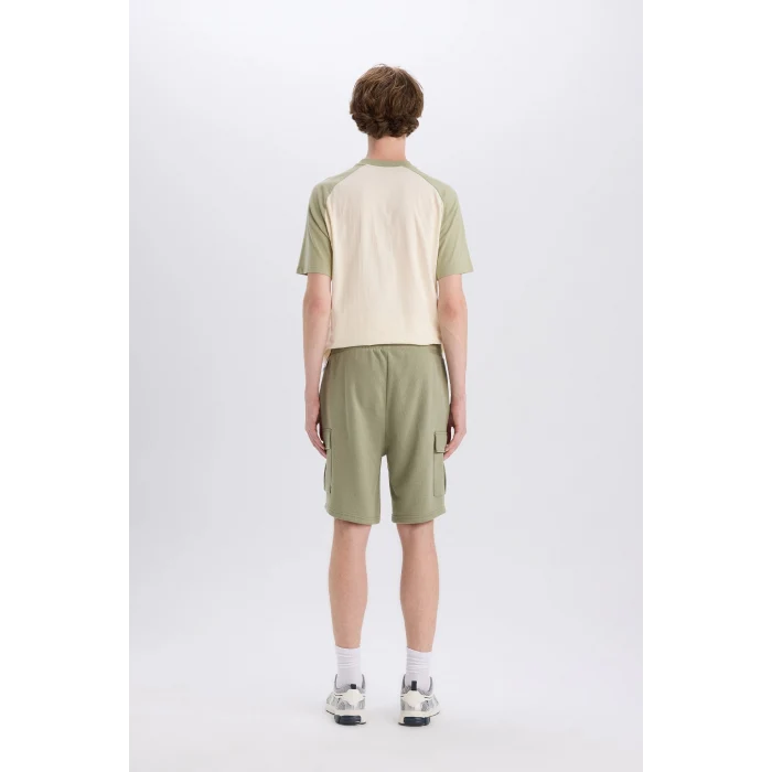 Defacto D9494 Haki Regular Fit Beli Bağcıklı Kargo Cepli Şort