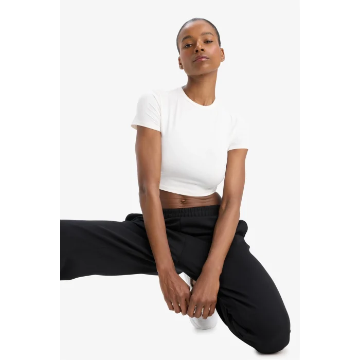 Defacto B1794 Siyah DeFactoFit Sporcu Jogger İnce Eşofman Altı Standart Fit Modal Çift Cepli Basic Düz