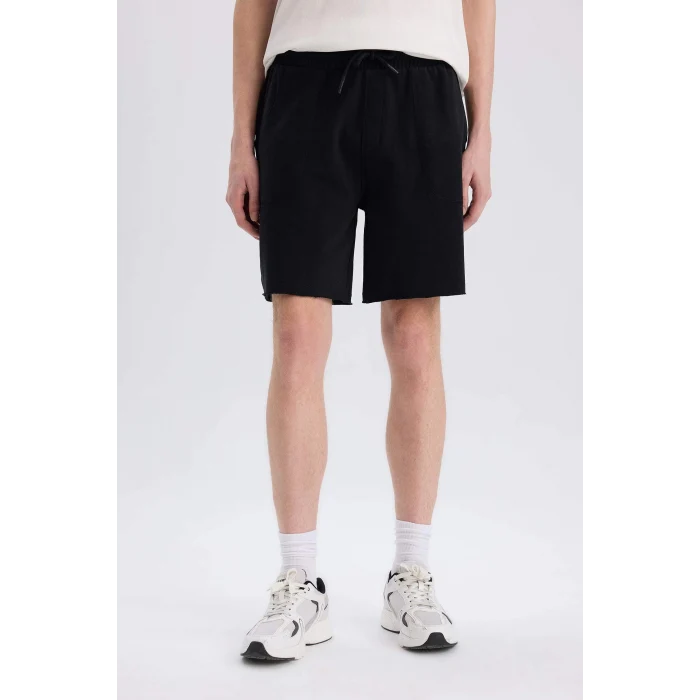 Defacto B8673 Siyah %100 Pamuk Slim Fit Dar Kesim Dar Paça Cepli Basic Düz Şort