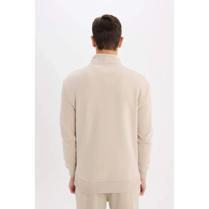 Defacto X7405 Bej Comfort Regular Fit Rahat Kalıp Fermuarlı Dik Yaka Basic Düz Sweatshirt