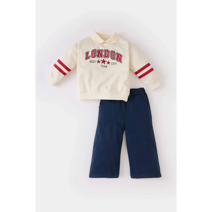 Defacto D7874 Ekru Kız Bebek 2li Takım Polo Yaka Baskılı Sweatshirt Beli Lastikli Geniş Bol Paça Eşofman Altı
