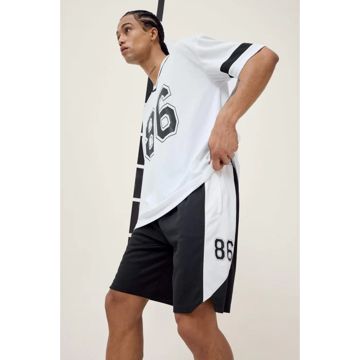 Defacto E4127 Siyah DeFactoFit Hızlı Kuruyan Standart Fit Sporcu Kısa Paça Şort