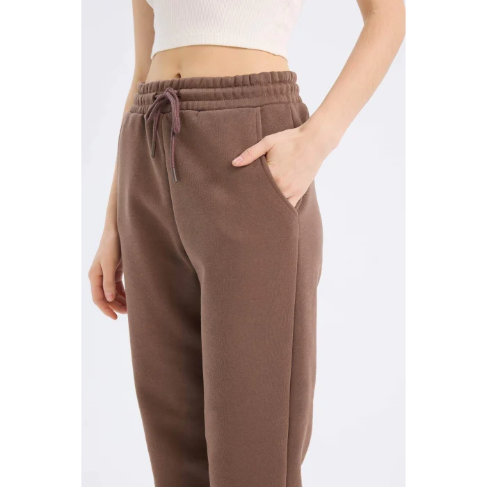 Defacto S7370 Kahve Standart Fit Kalın Jogger Eşofman Altı Bel Paça Lastikli Basic Düz Uzun Boy