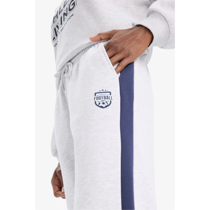 Defacto D8100 Gri DeFactoFit Standart Fit Baskılı Jogger Paça Standart Boy Sporcu Eşofman Altı