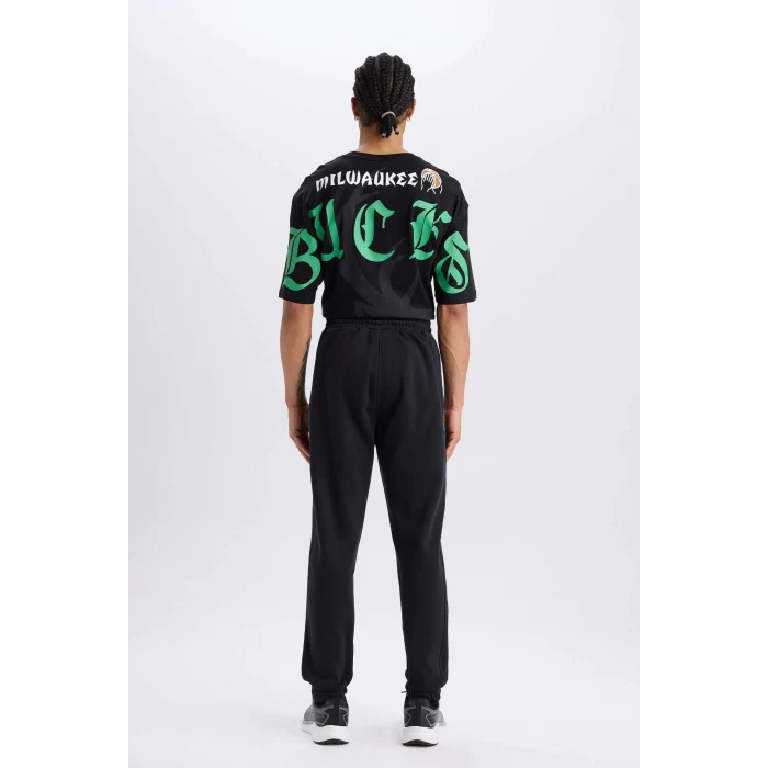Defacto D6692 Siyah DeFactoFit NBA Milwaukee Bucks Kalın Jogger Eşofman Altı Standart Fit Cepli Beli Bağcıklı Lastikli Paça