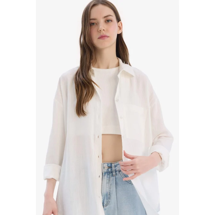 Defacto X2232 Beyaz Oversize Geniş Kalıp Müslin Uzun Kollu Gömlek