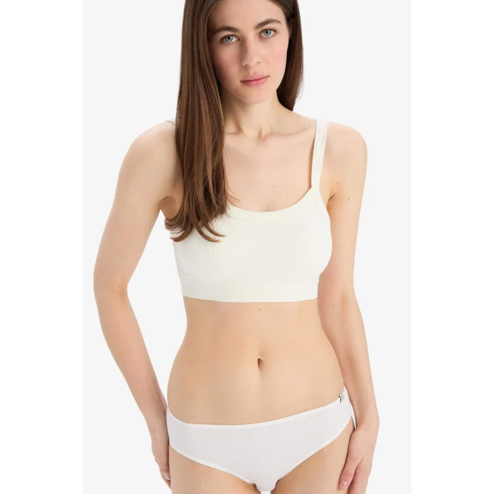 Defacto C1972 Beyaz Çıkarılabilir Pedli Seamles Bra-Fall in Love