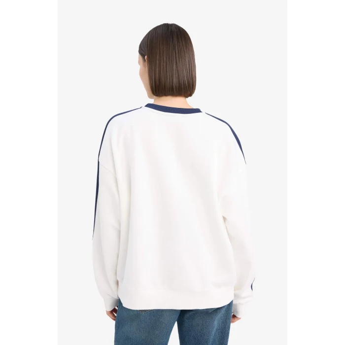 Defacto D5957 Beyaz Coool Oversize Geniş Kalıp Bisiklet Yaka Baskılı Kalın Kumaş Sweatshirt