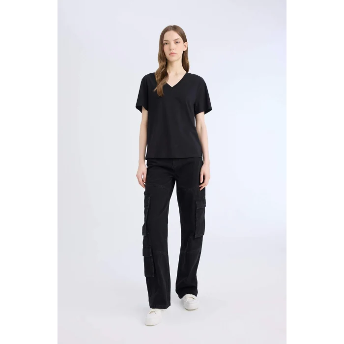 Defacto D9593 Siyah Regular Fit V Yaka Basic Düz Kısa Kollu Tişört