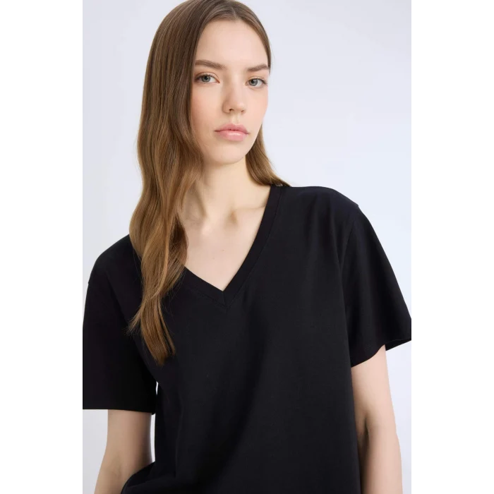 Defacto D9593 Siyah Regular Fit V Yaka Basic Düz Kısa Kollu Tişört