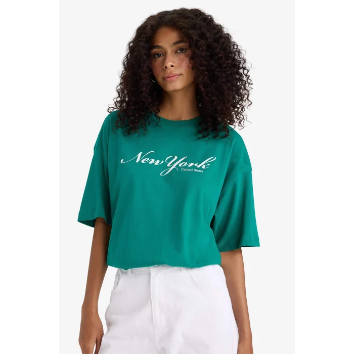 Defacto F5885 Yeşil Regular Fit Bisiklet Yaka Baskılı Penye Kısa Kollu Tişört