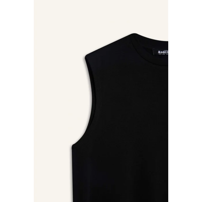 Defacto A8352 Siyah Regular Fit Bisiklet Yaka Basic Düz Kolsuz Siyah Tesettür Tişört Tunik