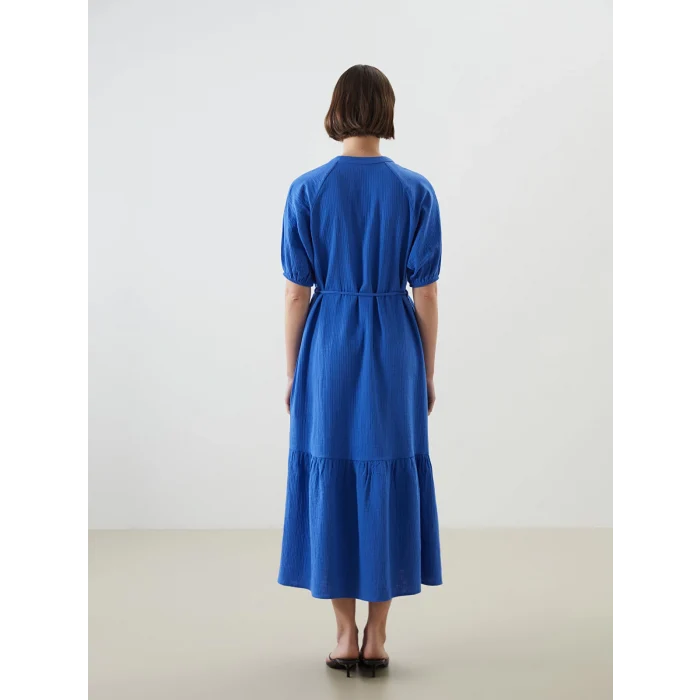 LCWAIKIKI Classic Mavi Kaçık Yaka Müslin Kadın Elbise