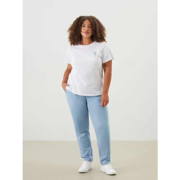 LCWAIKIKI Classic Bej Beli Lastikli Carrot Fit Kadın Jean Pantolon