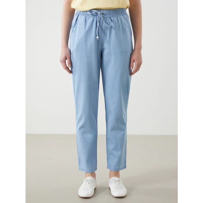 LCWAIKIKI Classic Bej Beli Lastikli Carrot Fit Kadın Jean Pantolon