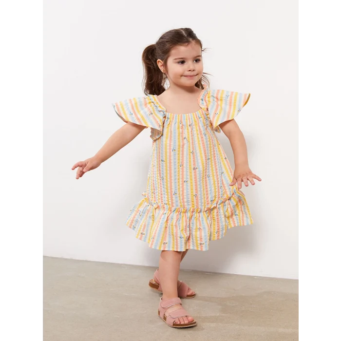 LCW baby Bej Kare Yaka Kısa Kollu Desenli Kız Bebek Elbise