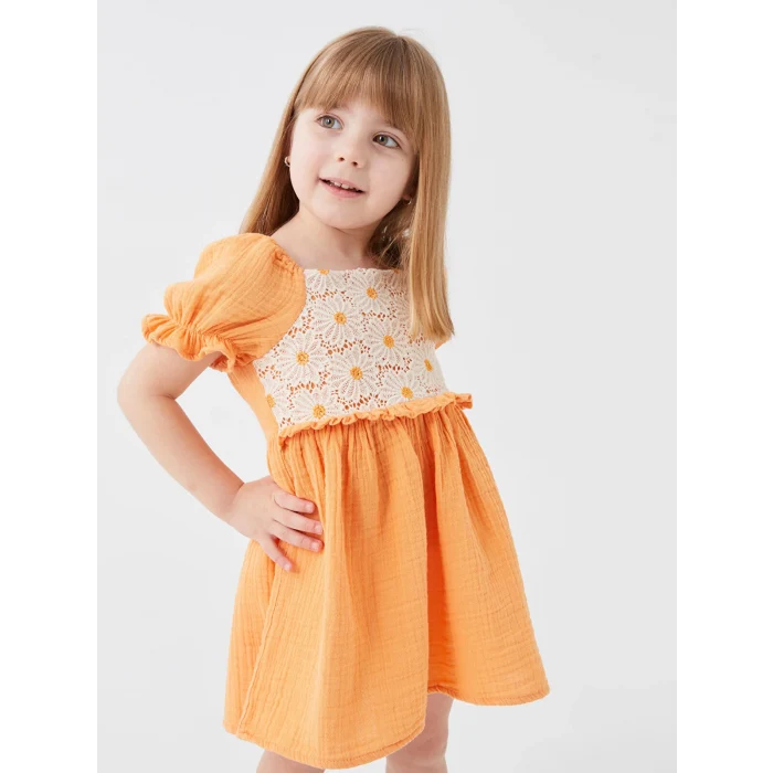 LCW baby Turuncu Kare Yaka Dantel Detaylı Kız Bebek Elbise